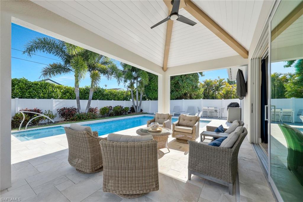 NAPLES PARK - Residential