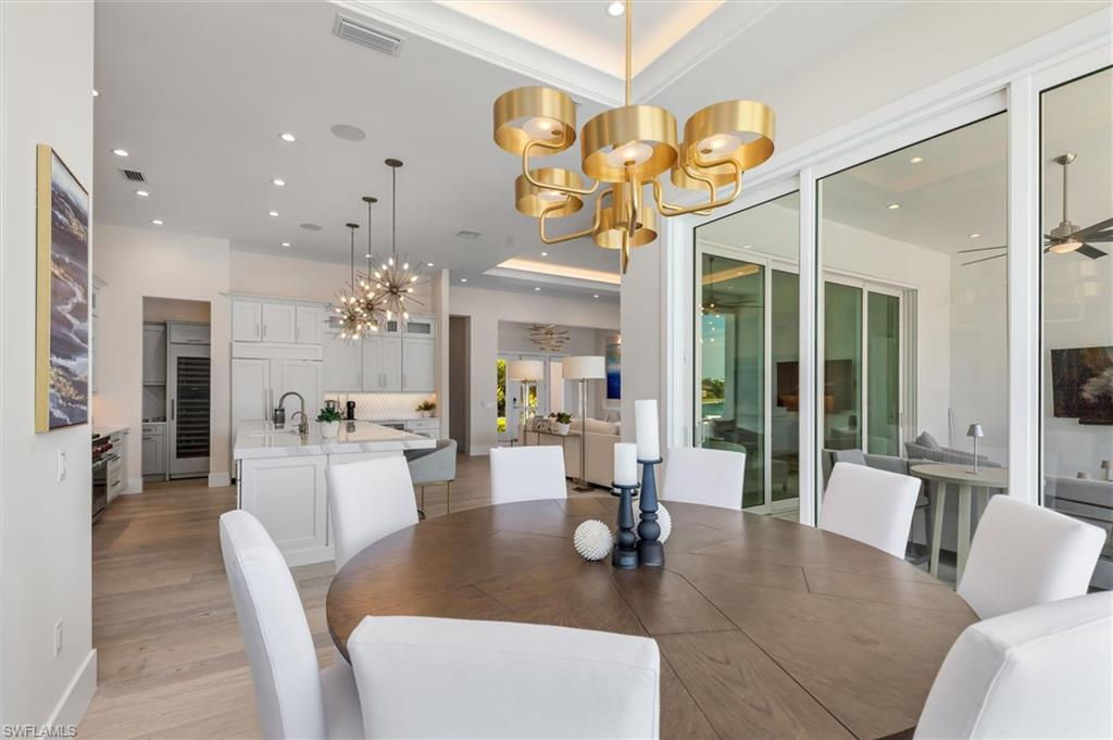 MARCO BEACH - Residential