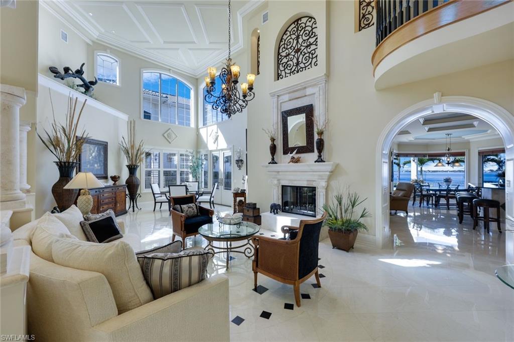 EDGEWATER - Residential