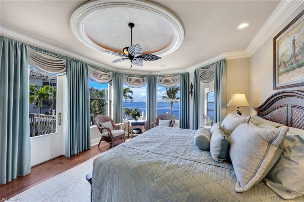 EDGEWATER - Residential