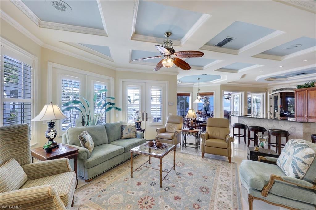 EDGEWATER - Residential