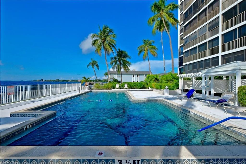 NORTH SHORE PLACE - Residential
