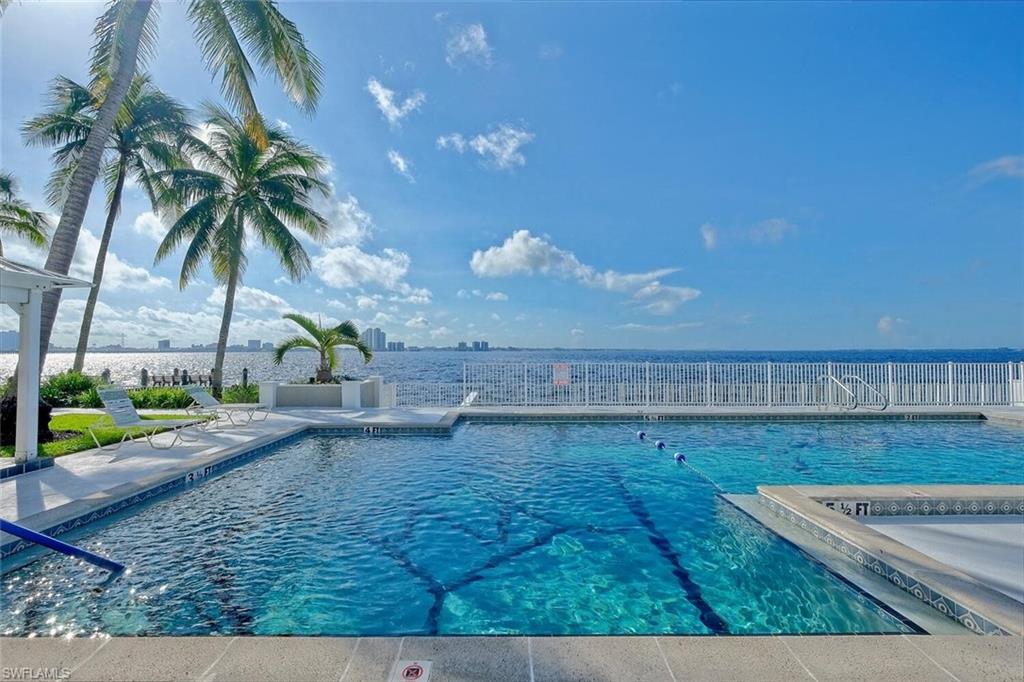 NORTH SHORE PLACE - Residential