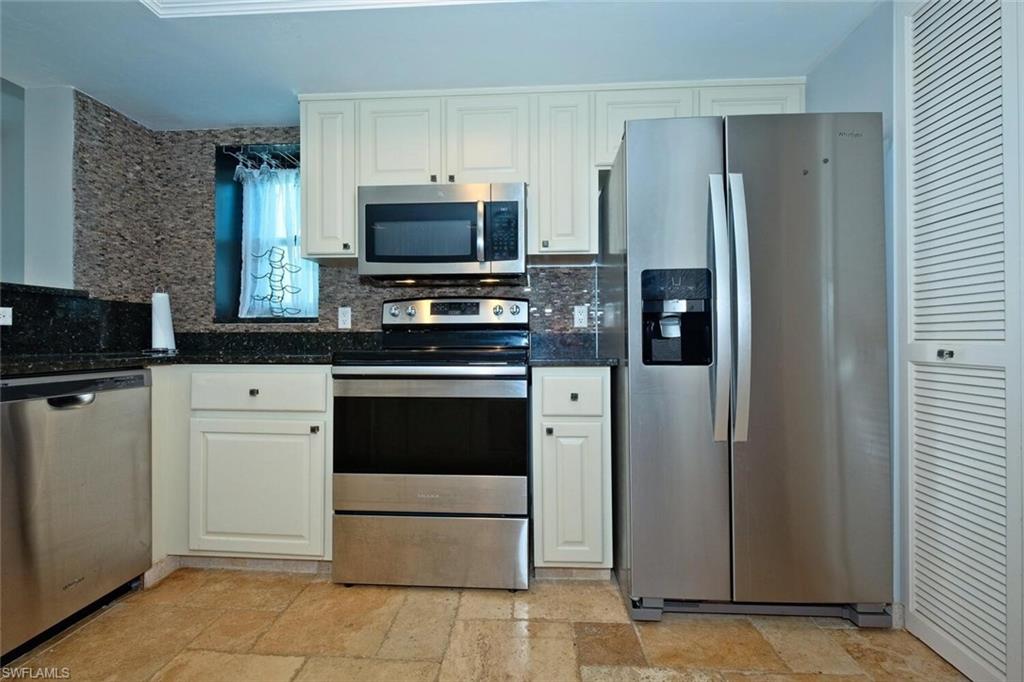 NORTH SHORE PLACE - Residential