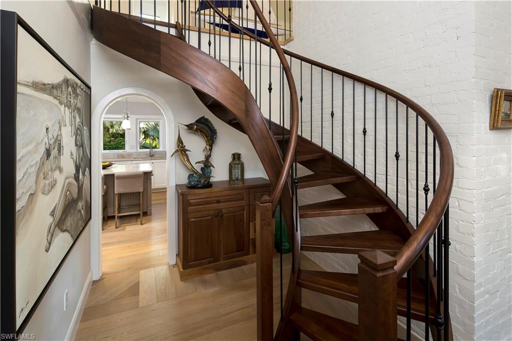 METES AND BOUNDS - Residential