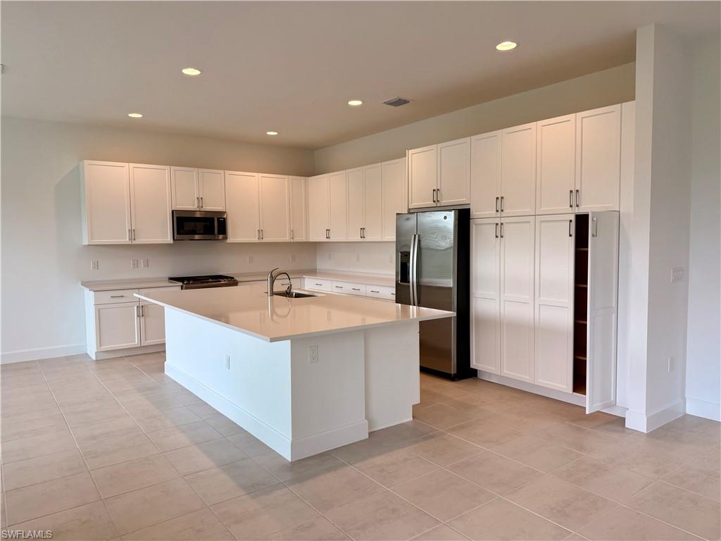 Welcome to your brand-new dream home in Estero, located in the highly sought-after RiverCreek community! Never lived in and available immediately, this stunning lakefront residence offers the perfect blend of luxury, comfort, and modern living in one of Southwest Florida's premier gated communities.
Featuring a bright open-concept floor plan with soaring ceilings, impact-resistant windows, and abundant natural light, this home is designed for both everyday living and entertaining. The gourmet kitchen is the centerpiece of the home, boasting a gas cooktop, oversized island, stainless steel appliances, and ample cabinetry, making it ideal for family gatherings and hosting guests.
The first floor includes a spacious guest bedroom and a full bathroom with a tub, perfect for visitors or multi-generational living. Upstairs, you'll find a large loft area that can serve as a second living room, home office, or playroom, along with generously sized bedrooms, including one with a private en-suite bathroom. The laundry room is conveniently located on the second floor, and dual-zone air conditioning systems provide year-round comfort and efficiency.
Step outside to the covered lanai and enjoy peaceful lake views, creating the perfect setting for relaxing mornings and beautiful Florida sunsets.
Residents of RiverCreek enjoy world-class resort-style amenities, including a clubhouse, fitness center, resort pool, tennis courts, pickleball courts, basketball courts, and a children's playground.
Ideally located near shopping, dining, entertainment, top-rated schools, Southwest Florida International Airport, and the area's beautiful Gulf beaches.
Available immediately. First month's rent and security deposit required. No last month's rent required.
Don't miss this opportunity to be the very first resident of this exceptional lakefront home in the heart of Estero.