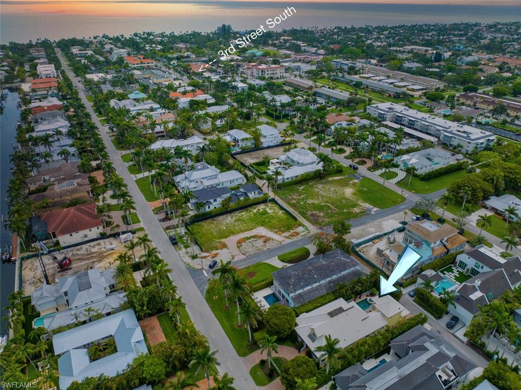 OLDE NAPLES - Residential