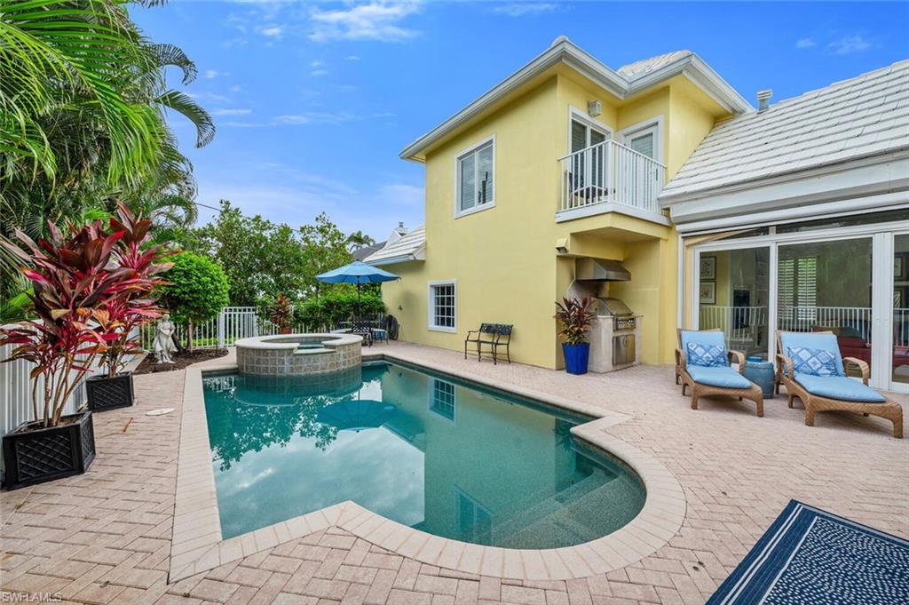 OLDE NAPLES - Residential