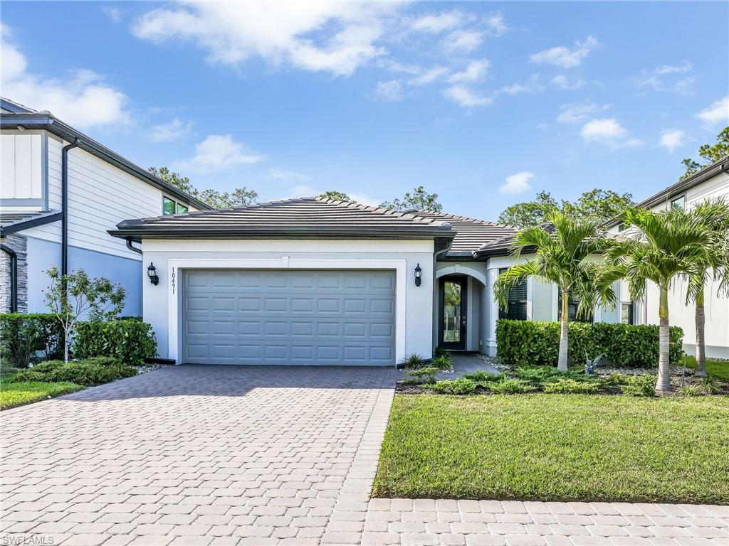 VENTANA POINTE - Residential