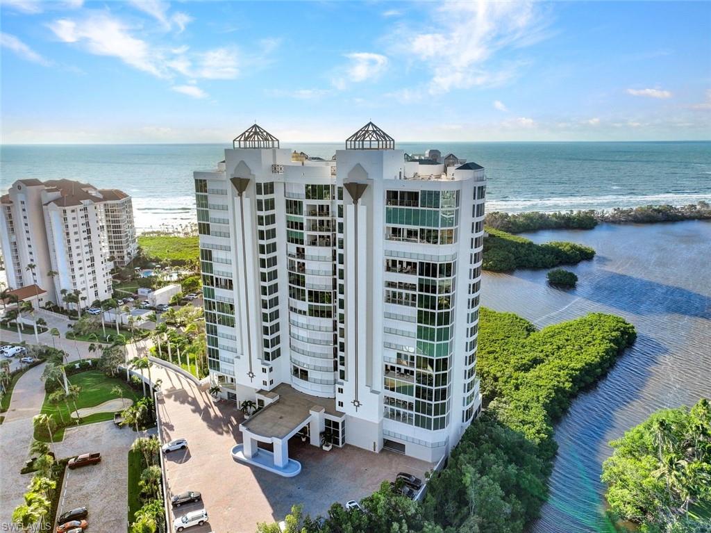 BAYPOINTE AT NAPLES CAY - Residential