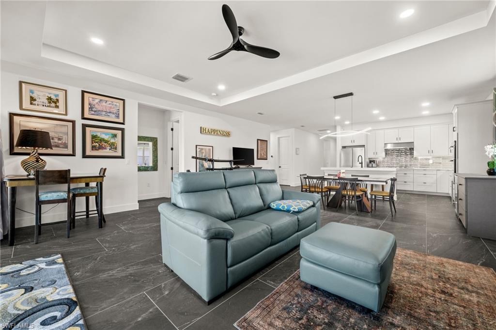 WATERVIEW LANDING - Residential