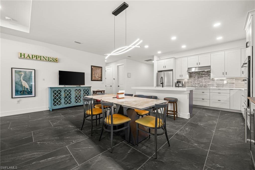 WATERVIEW LANDING - Residential