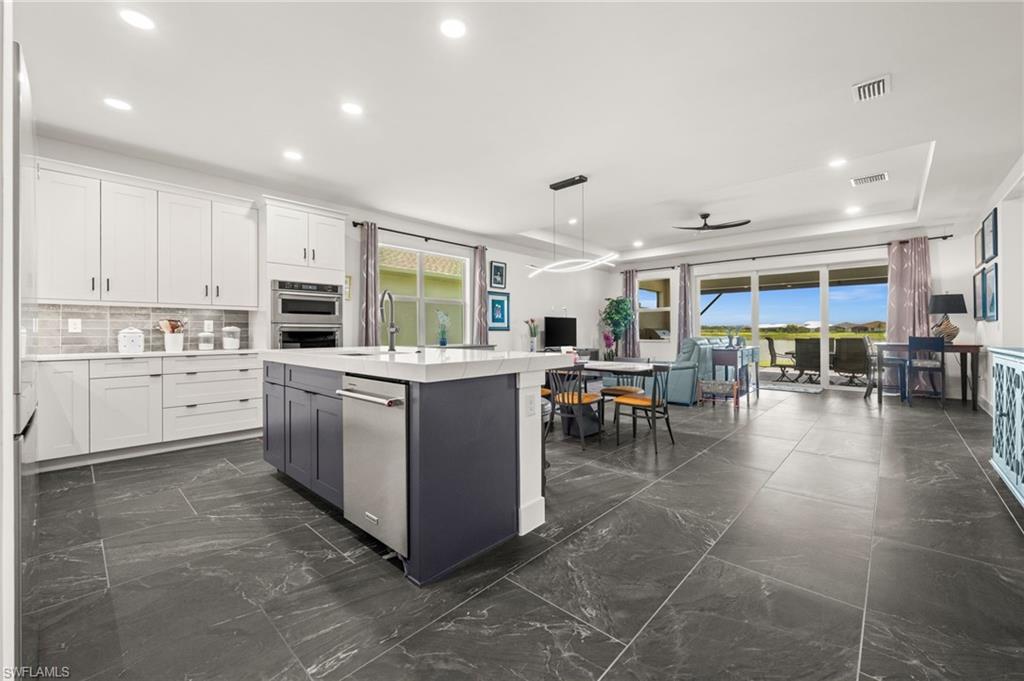 WATERVIEW LANDING - Residential