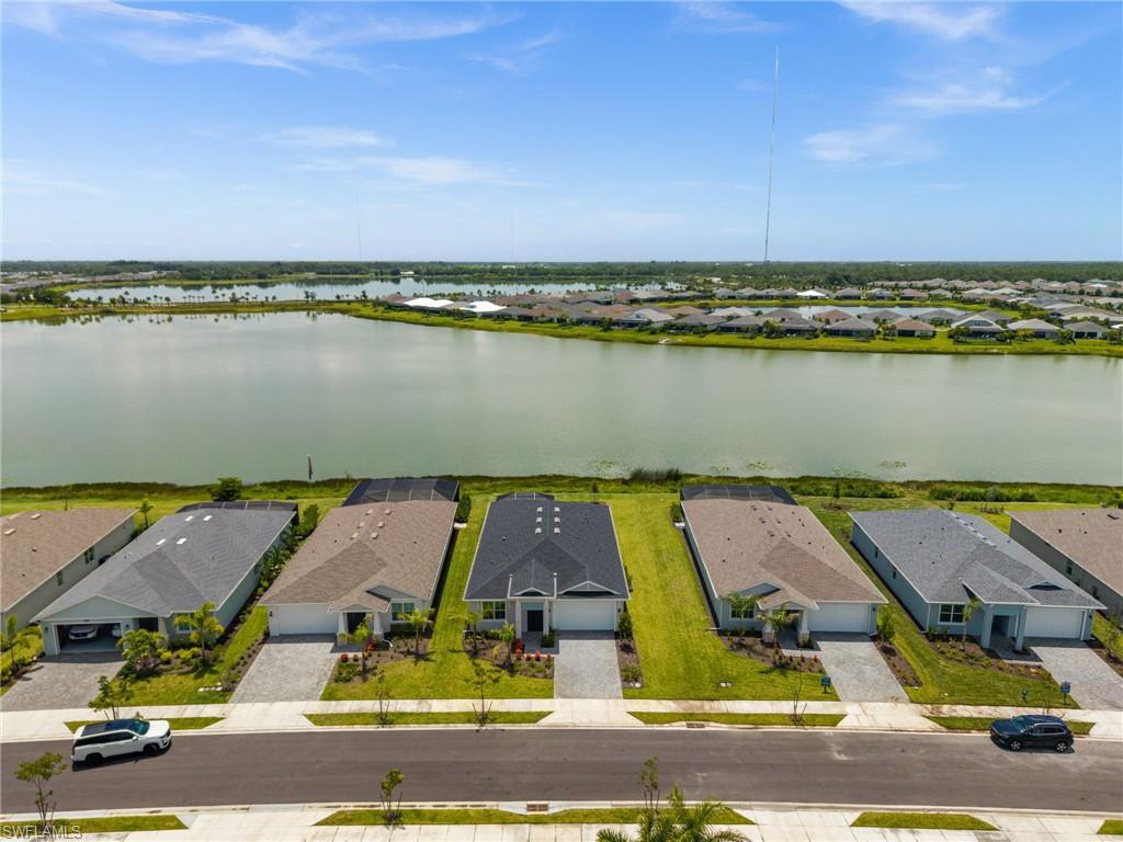 WATERVIEW LANDING - Residential