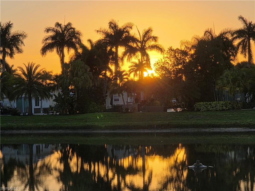 RIVERBEND MOTORCOACH RESORT - Land