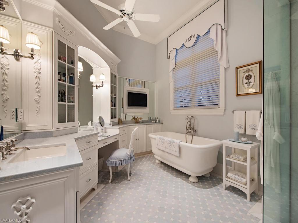 OLDE NAPLES - Residential