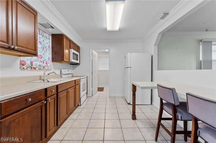LEHIGH ACRES - Residential Lease