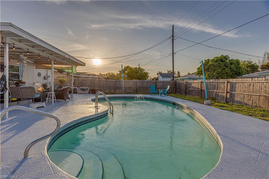 LELY PINES - Residential