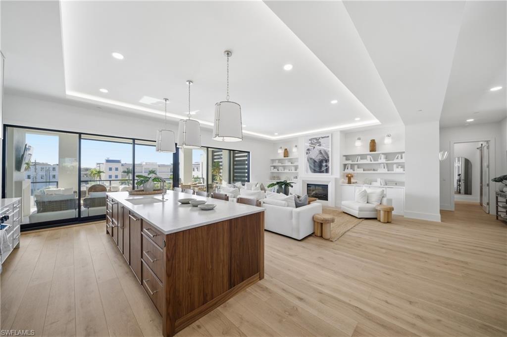 STELLA NAPLES - Residential