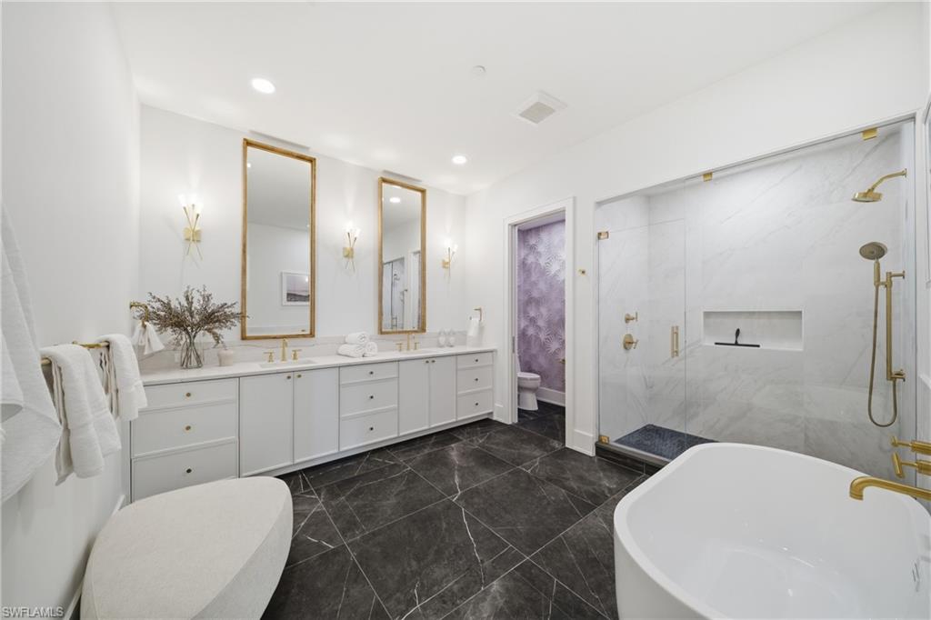 STELLA NAPLES - Residential