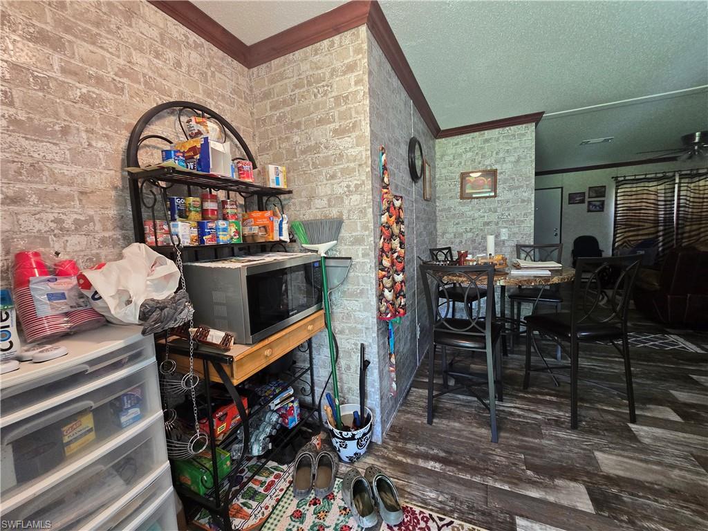 MOORE HAVEN - Residential