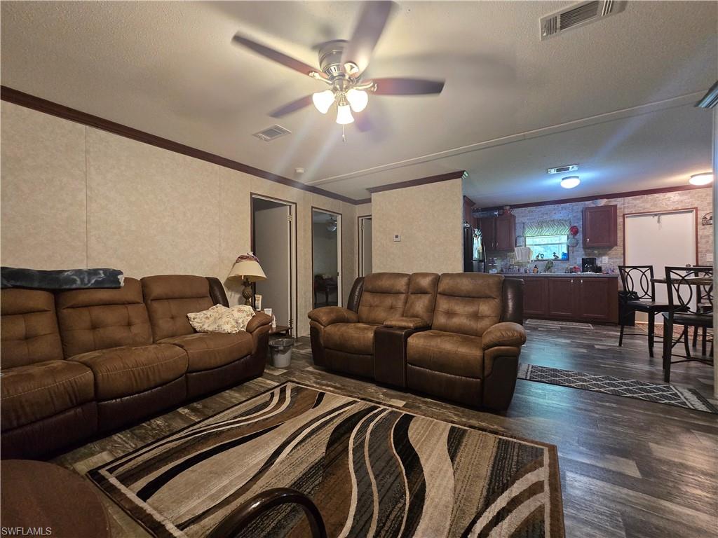 MOORE HAVEN - Residential