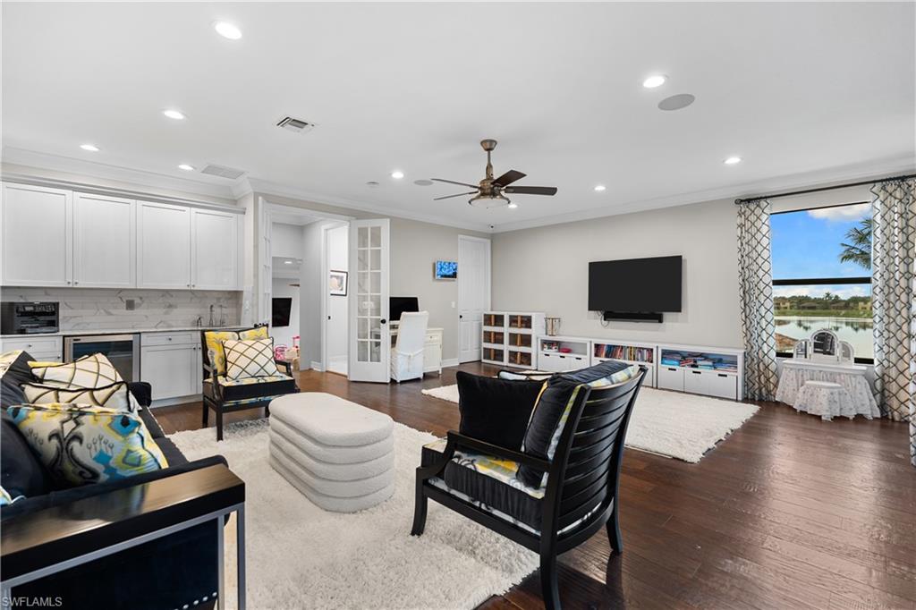 RIVERSTONE - Residential