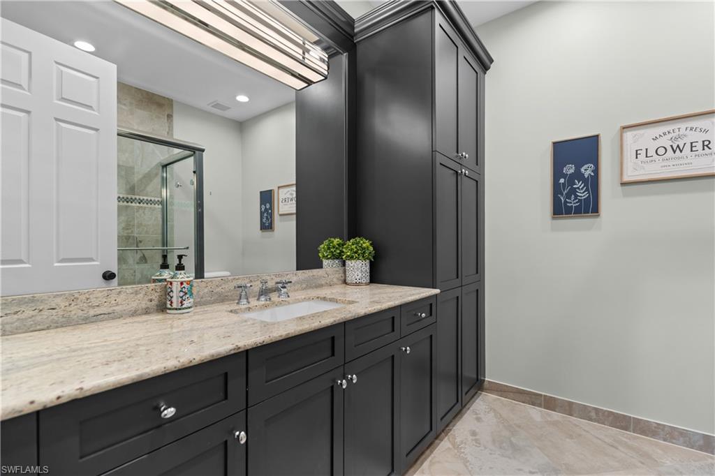 RIVERSTONE - Residential