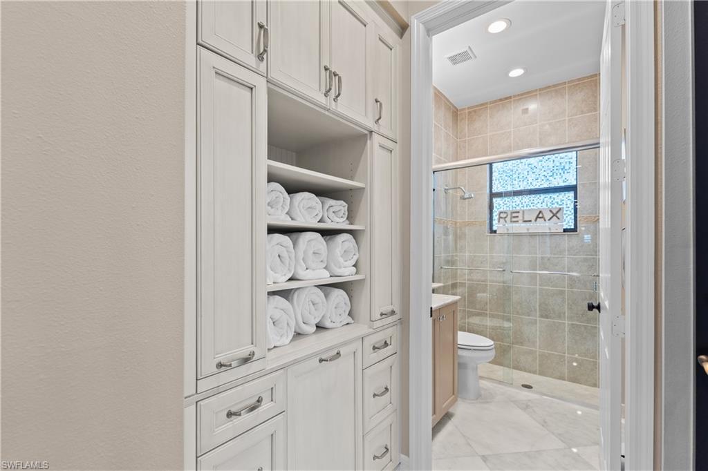 RIVERSTONE - Residential