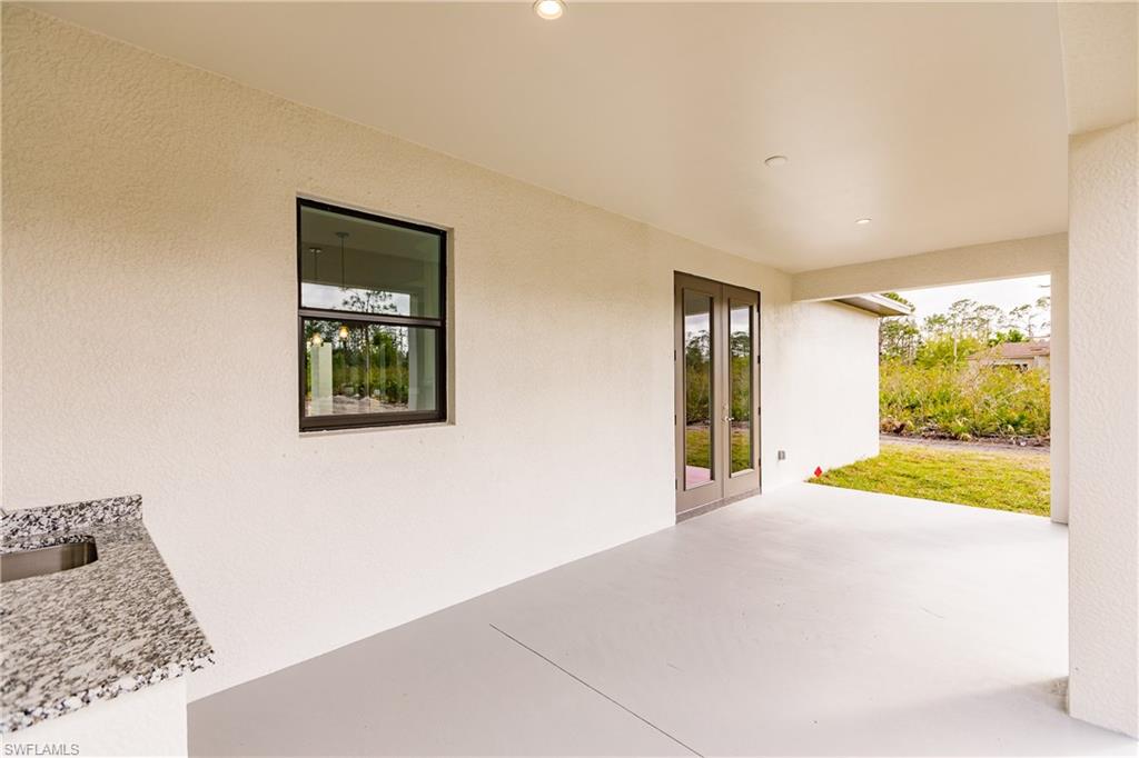 GOLDEN GATE ESTATES - Residential