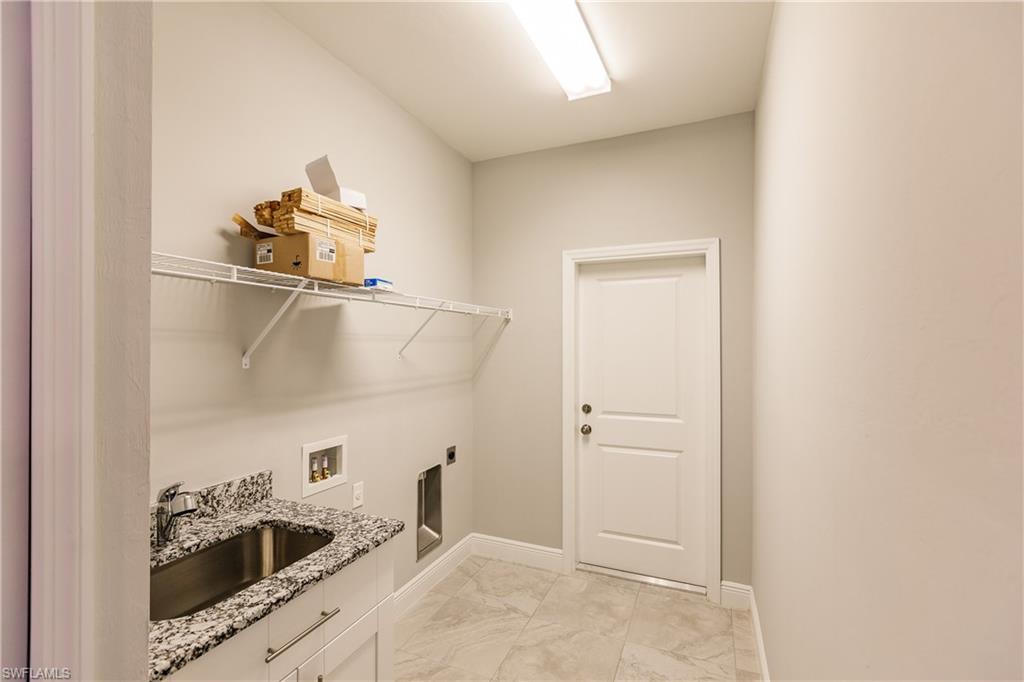 GOLDEN GATE ESTATES - Residential