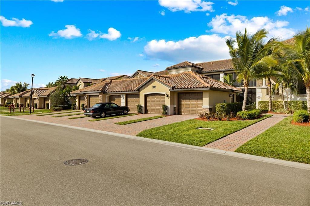 **GOLF MEMBERSHIP** VERANDA OPEN FOR ANNUAL & SEASONAL STAYS! This beautiful 1st floor Bromelia floor plan has 2 bedrooms plus a
Den, 2 bathrooms, and 1 car detached garage. Inside boasts stainless steel appliances, granite counter tops, crown molding, 20” porcelain tile,
blinds and fans. This extremely active & social community is one you don't want to miss! Bonita National's Resort Lifestyle includes a little
something for everyone! Hang out with friends, new & old by the resort style pool & cabana or enjoy a glass of wine & dinner in the state-of-the
art Club House. Relax and pamper yourself in the spa, workout in the fully equipped fitness center, or unwind in a yoga class. Bonita National
features eight Har-Tru surface Tennis courts, an amazing aqua driving range and 18-hole championship golf course designed by Gordon G. Lewis.
Nestled between Naples & Fort Myers a short drive in either direction will take you to sun drenched beaches, exclusive shop
