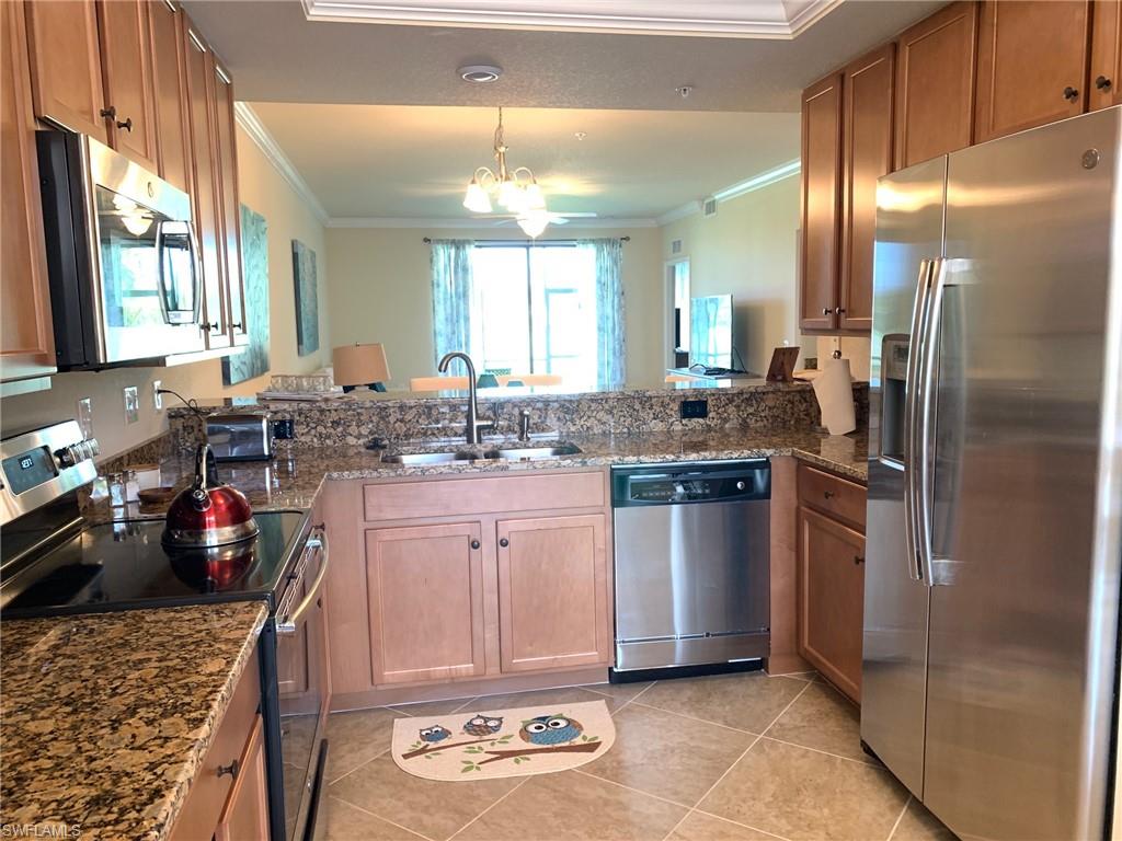 BONITA NATIONAL GOLF AND COUNTRY CLUB - Residential Lease