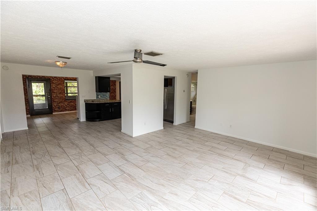 BONITA SPRINGS GOLF & COUNTRY CLUB - Residential