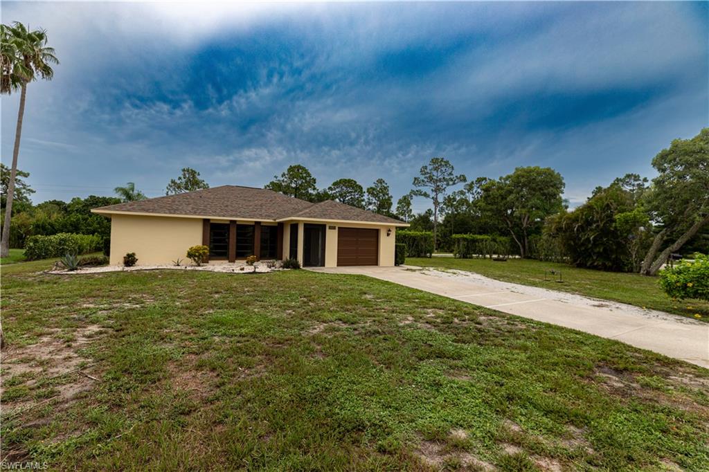 BONITA SPRINGS GOLF & COUNTRY CLUB - Residential