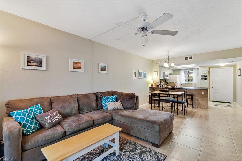 COUNTRY PINES CONDO - Residential