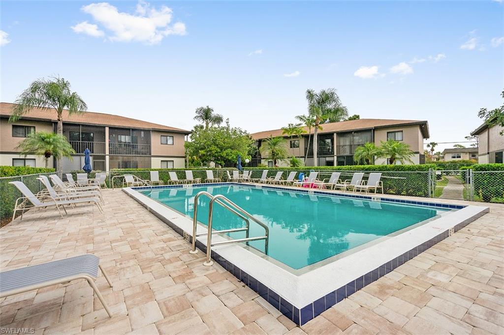 COUNTRY PINES CONDO - Residential
