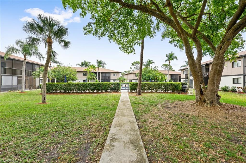 COUNTRY PINES CONDO - Residential