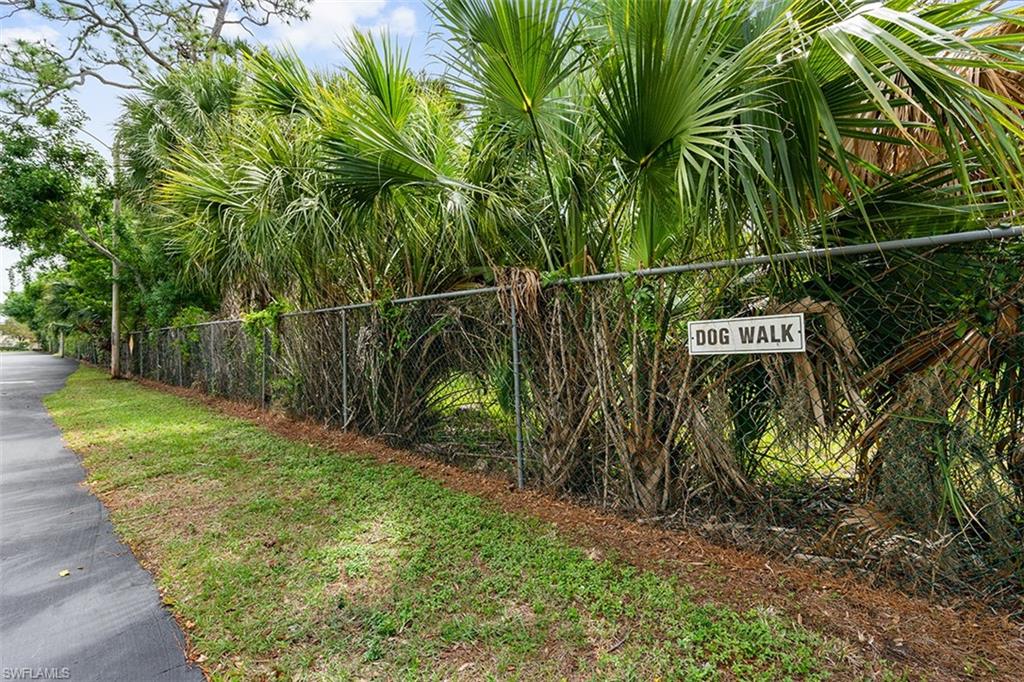 COUNTRY PINES CONDO - Residential