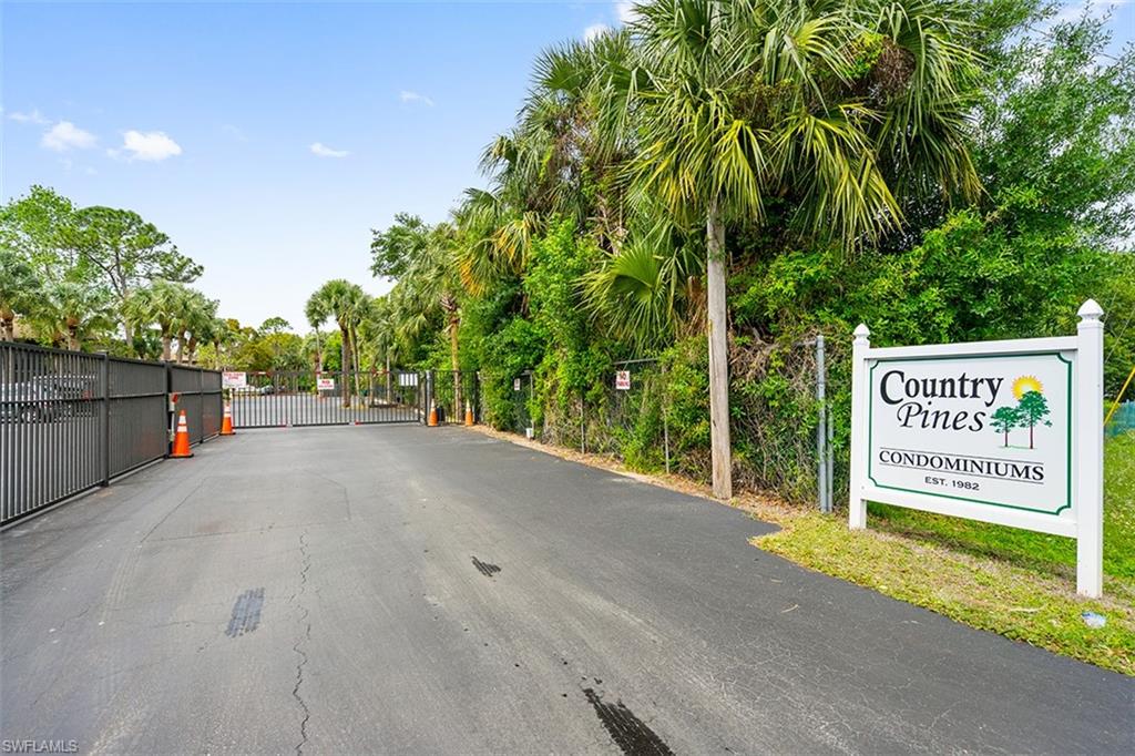 COUNTRY PINES CONDO - Residential