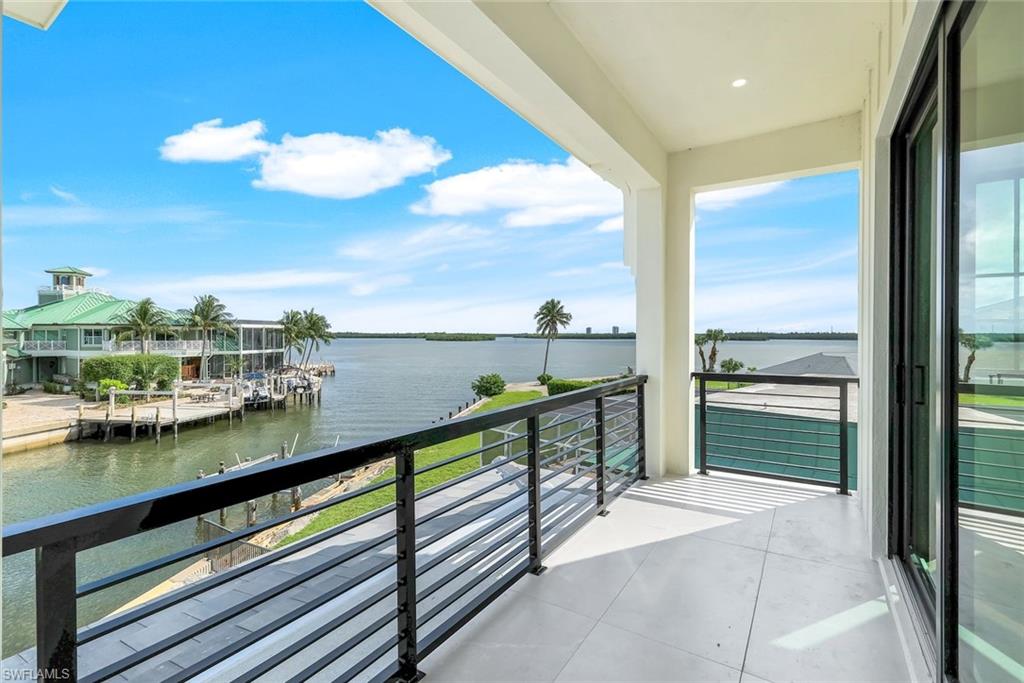MARCO ISLAND - Residential