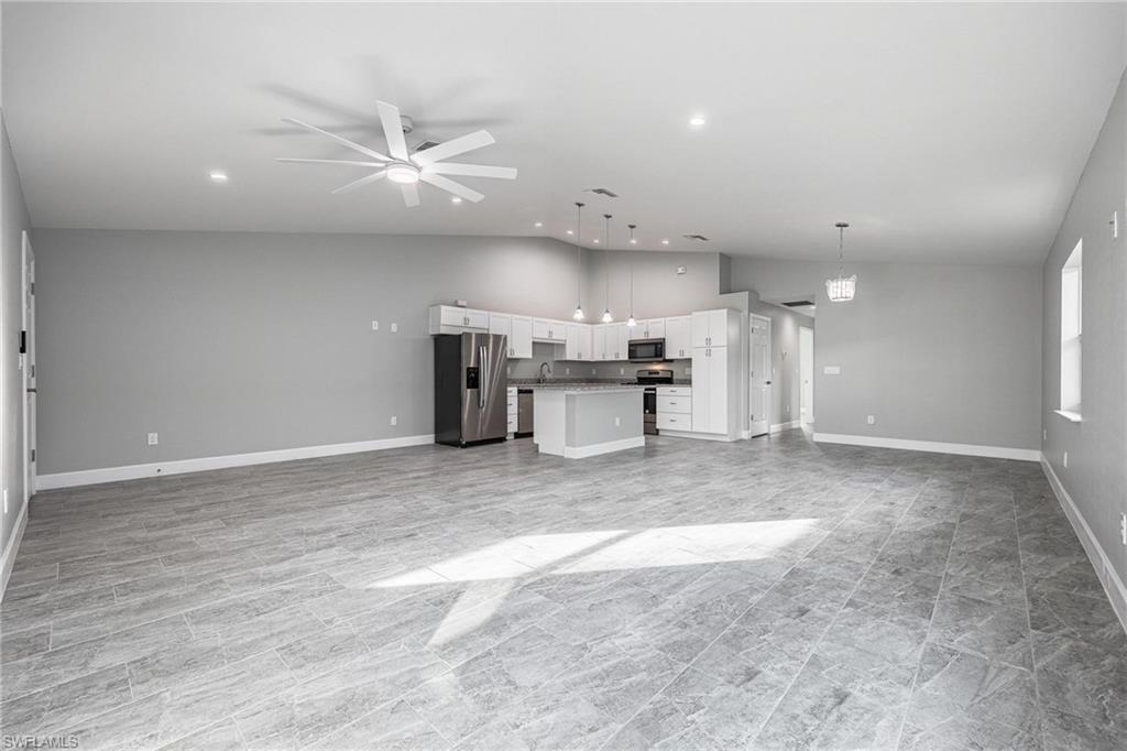 CITY VILLAGE - Residential Lease
