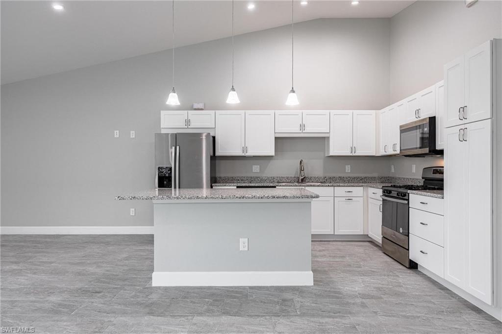 CITY VILLAGE - Residential Lease