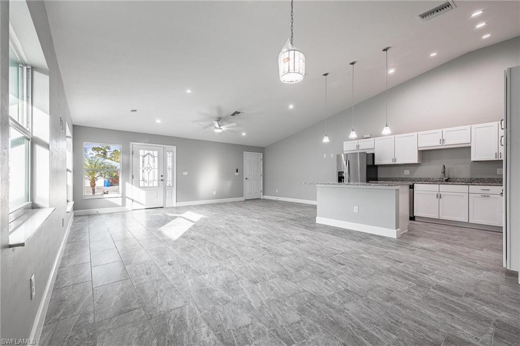 CITY VILLAGE - Residential Lease