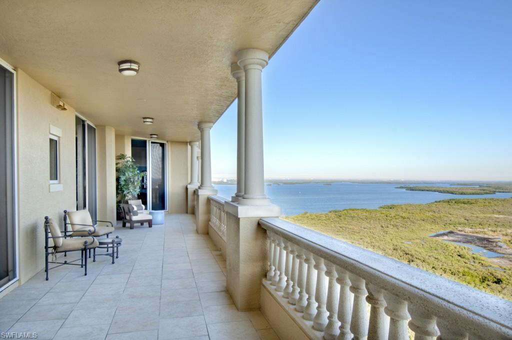 LA SCALA AT THE COLONY - Residential