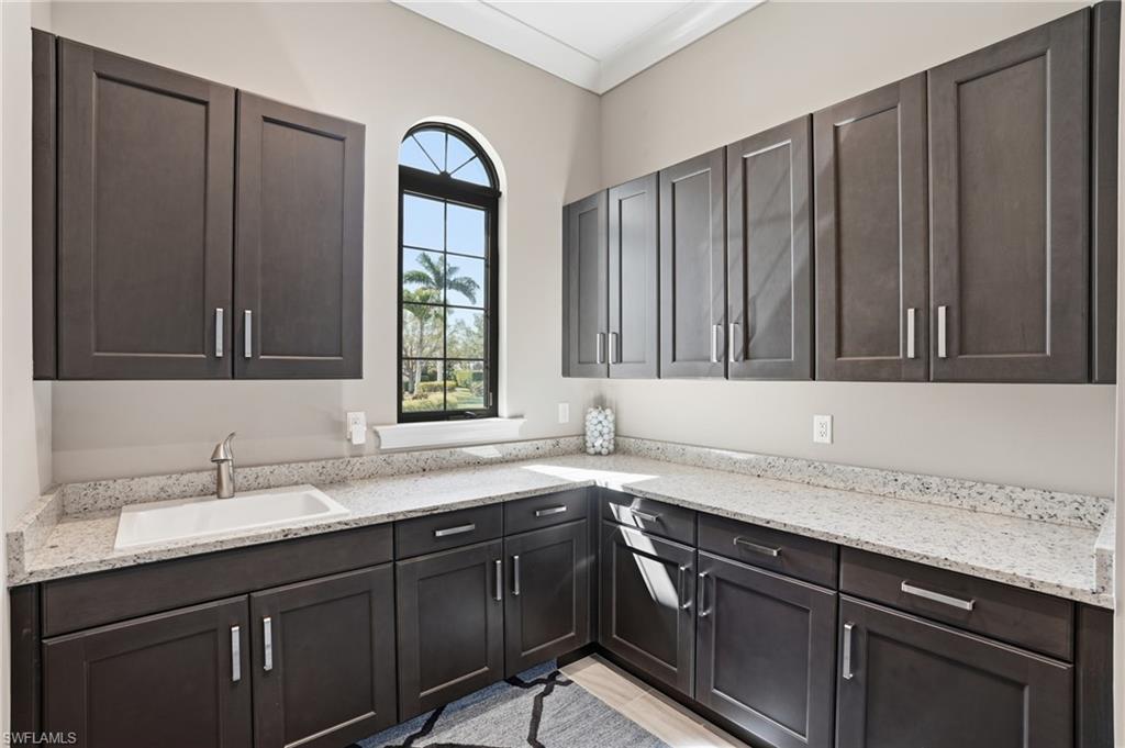 QUAIL WEST - Residential