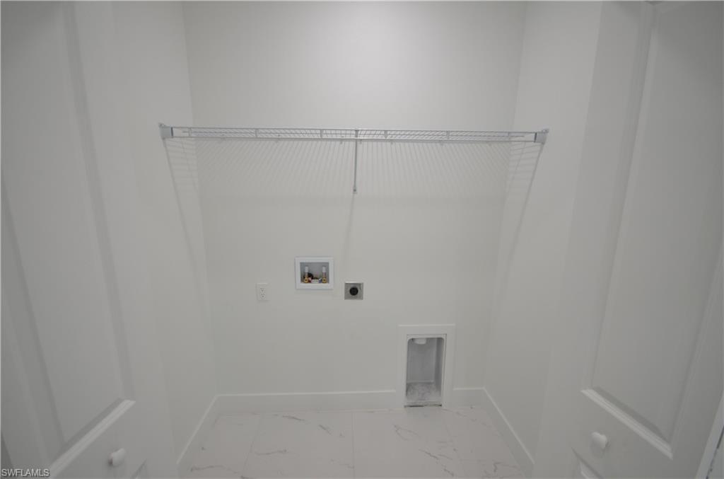 FORT MYERS - Residential Lease