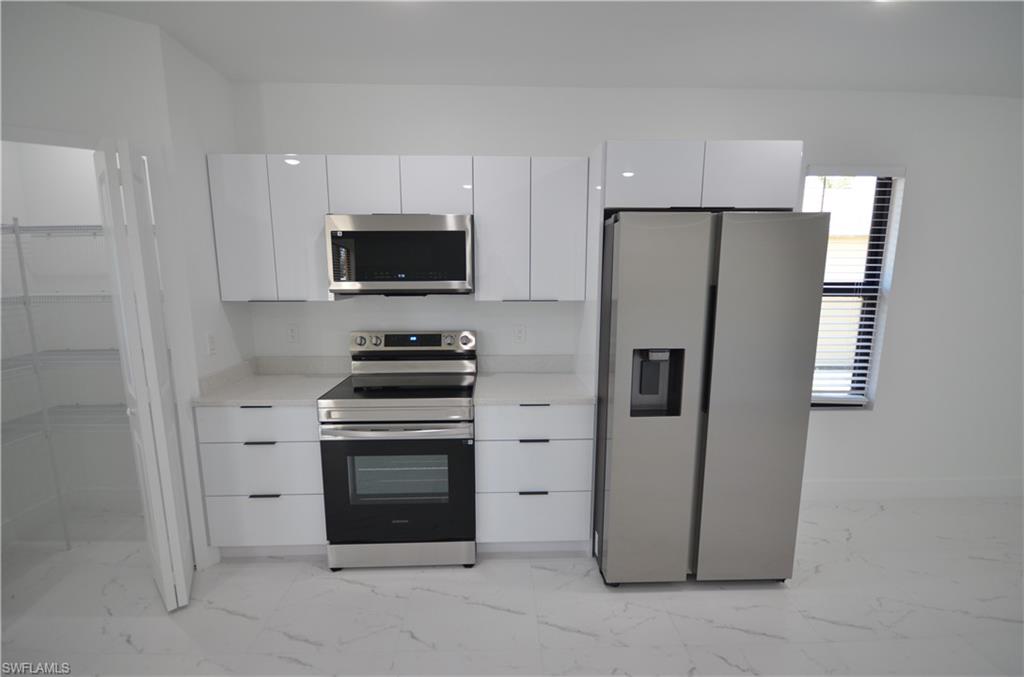 FORT MYERS - Residential Lease