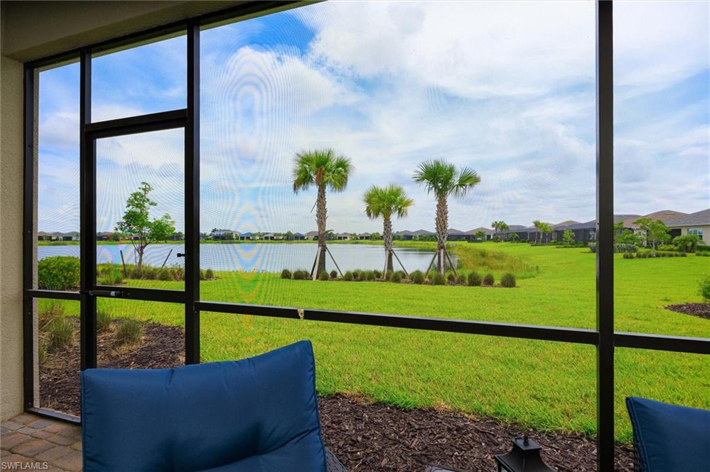 EDGEWATER SHORES - Residential