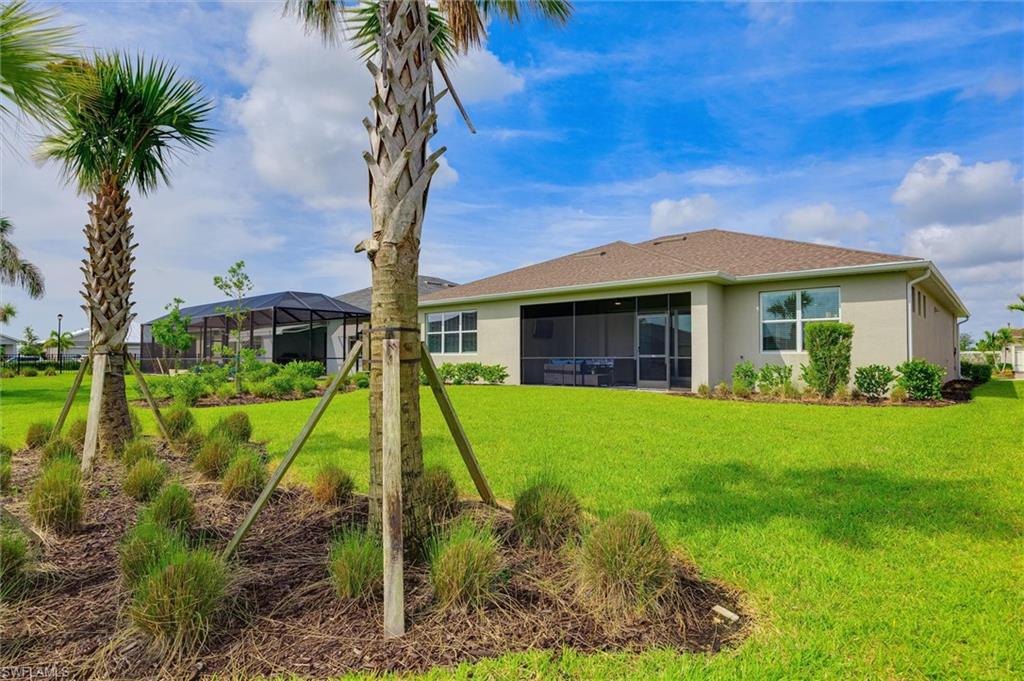 EDGEWATER SHORES - Residential